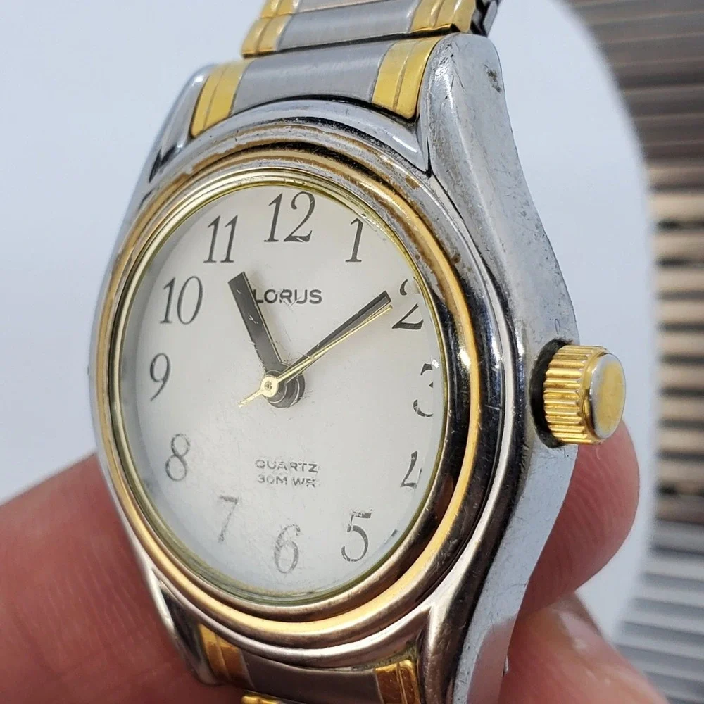 VTG Lorus Seiko Watch Women 28MM White Dial Two Tone Expandable Band New Battery